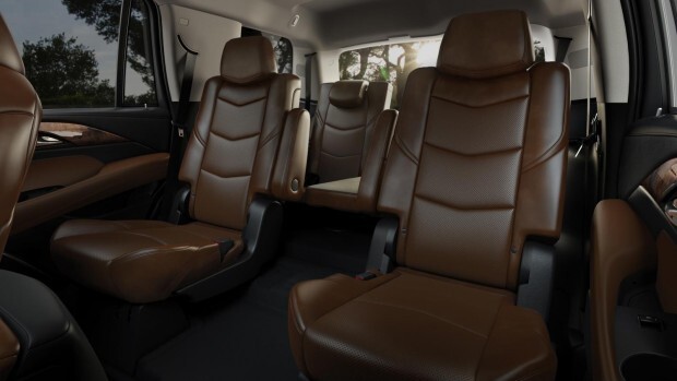 2015-Cadillac-Escalade-035