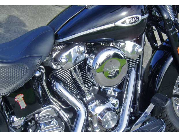 H-D-Softail-Springer-Classic-Eng