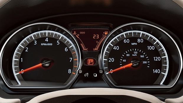 Nissan Versa Note Gauges