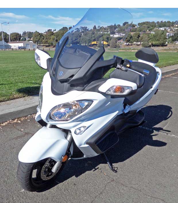 Suzuki-Burgman-650-LSF