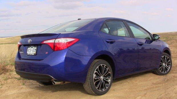 2014 toyota corolla rear tail