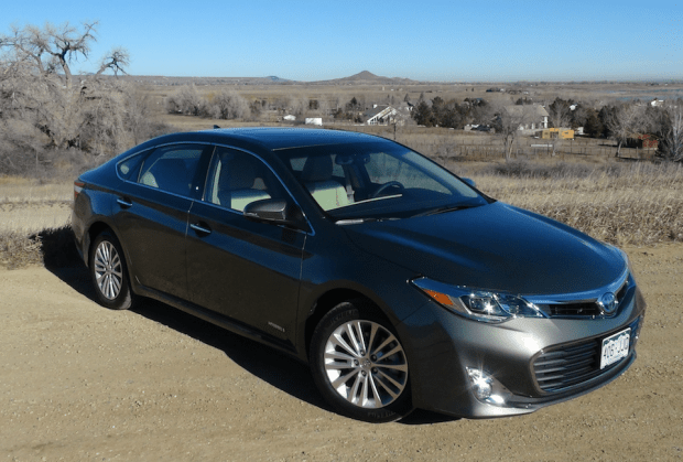 2014 toyota avalon hybrid video