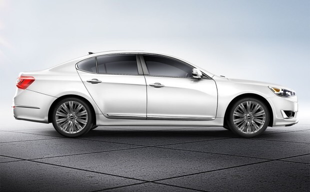 2014_kia_cadenza_profile