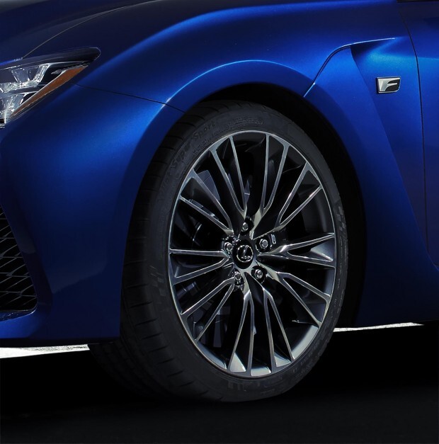 Lexus_Detroit_Dec_9_-_high-res