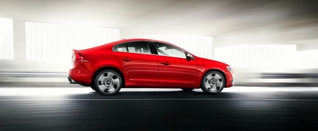 Volvo S60 Side