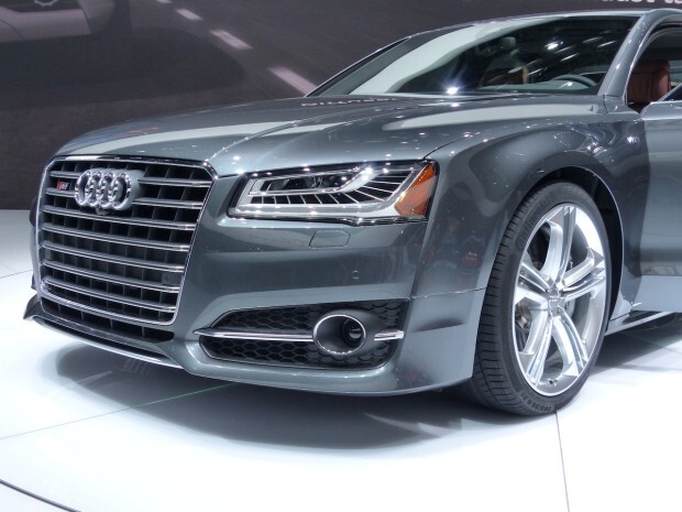 2015 audi s8 a8 detroit video