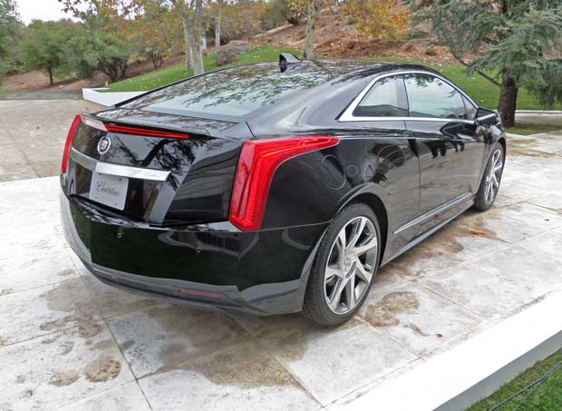 Cadillac-ELR-RR