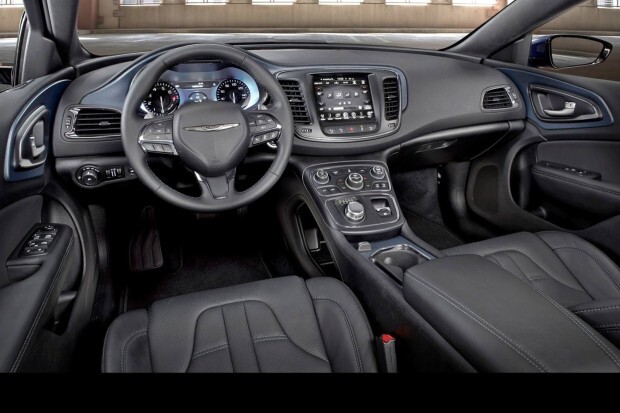 Chrysler-200-2014-2[3][2]
