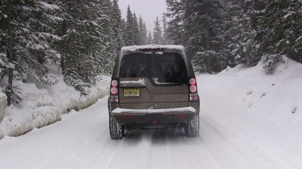 2014_land_rover_lr4_rear_tail