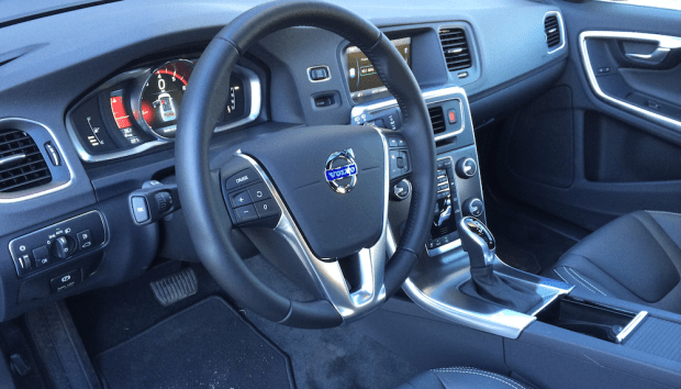 Volvo-v60-inside