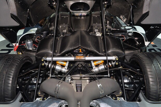 koenigsegg-one1-engine