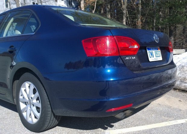 2014 Volkswagen Jetta SE Rear Quarter