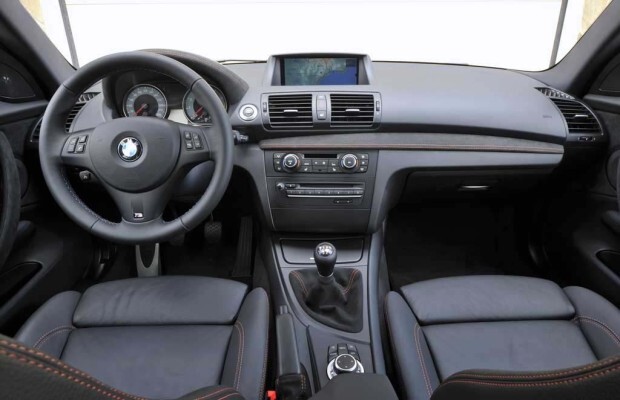 1-series M interior BMW-1M-Coupe-Interior