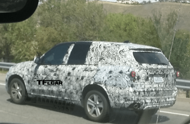 2016 bmw x7 spied highway