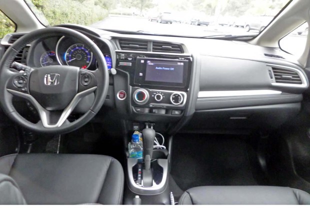 Honda-Fit-Dash