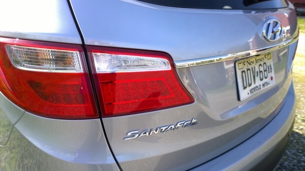 2014 Hyundai Santa Fe Badge