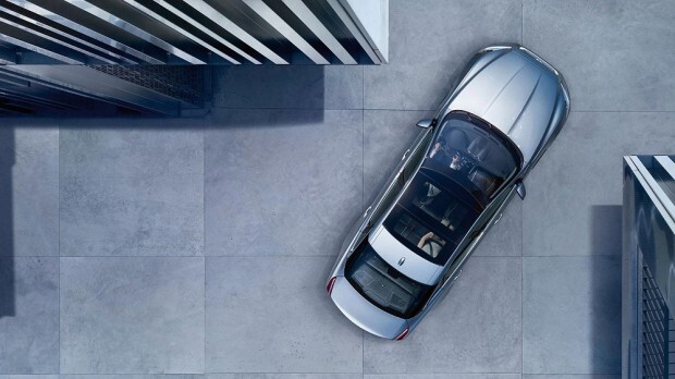 2014 Jaguar XJL Portfolio