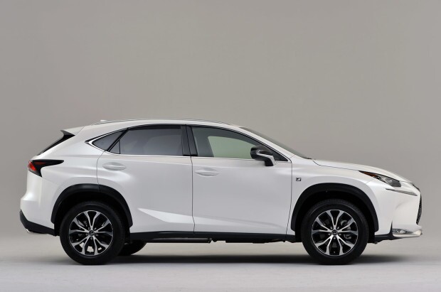 2015-lexus-nx-side-doors
