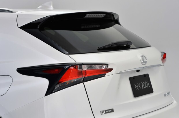 2015-lexus-nx-tail-lights