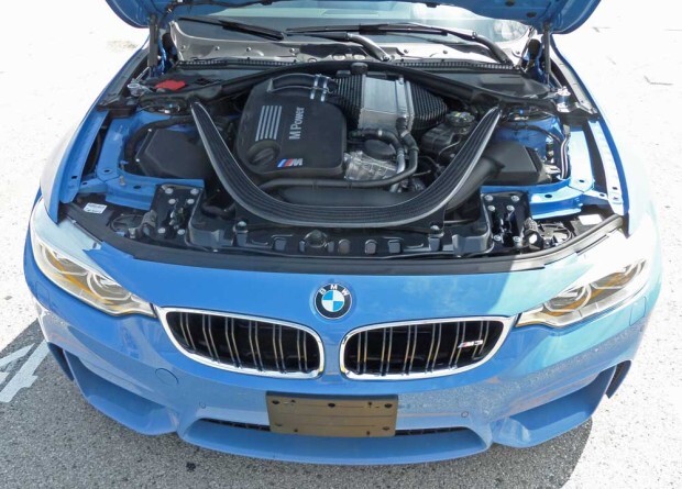 BMW-M3-Sdn-&-M4-Cpe-Eng
