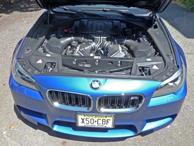 BMW-M5-Eng