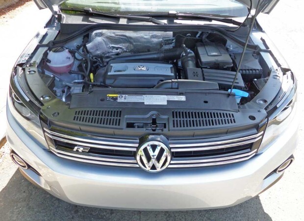 VW-Tiguan-2.0T-Eng