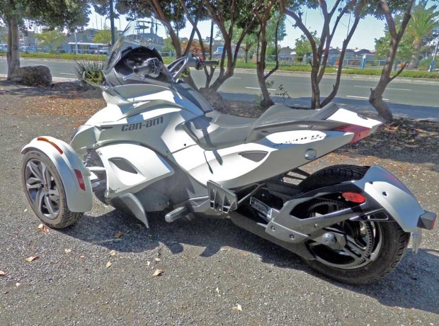 Can-Am-Spyder-LSR