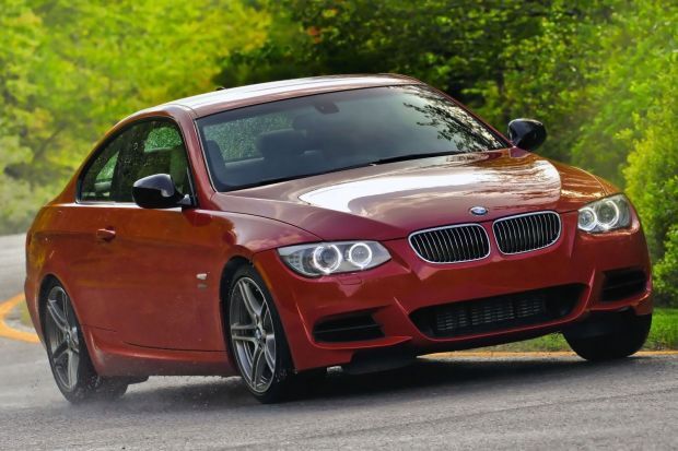 2012_BMW_335is_Coupe_3587525
