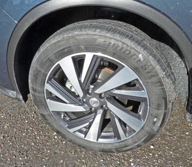 Nissan-Murano-Whl