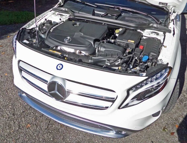 MBZ-GLA250-4MATIC-Eng