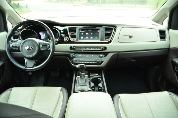 2015 Kia Sedona