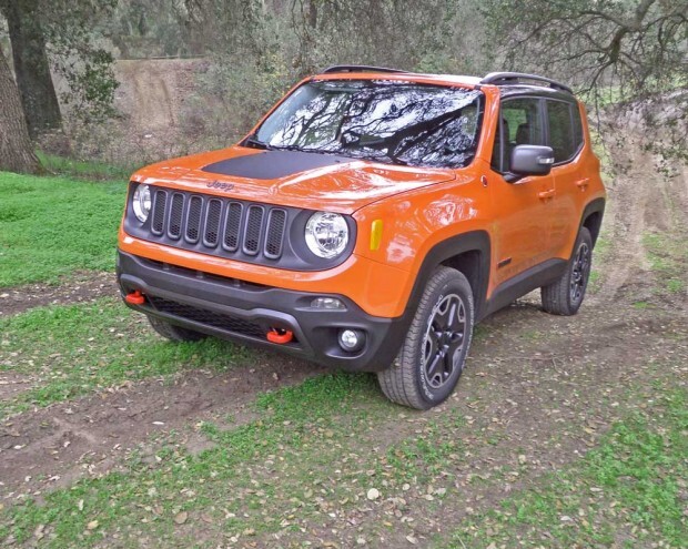 Jeep-Renegade-Trailhawk-LSF
