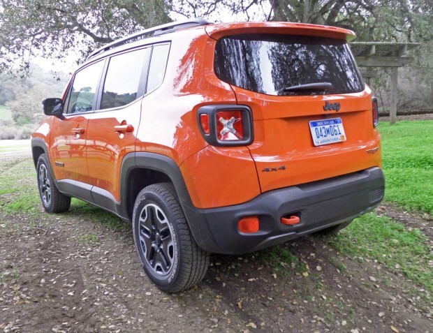 Jeep-Renegade-Trailhawk-LSR
