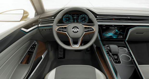 vw_sport_coupe_concept_gte_dash