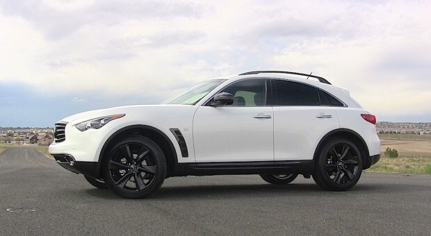 2015-infiniti-qx70-doors