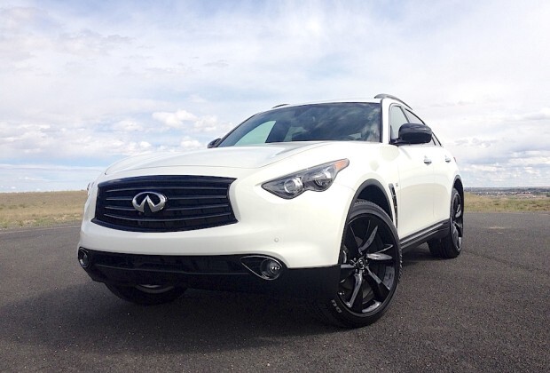 2015 infiniti qx70 sports luxury crossover awd white and black