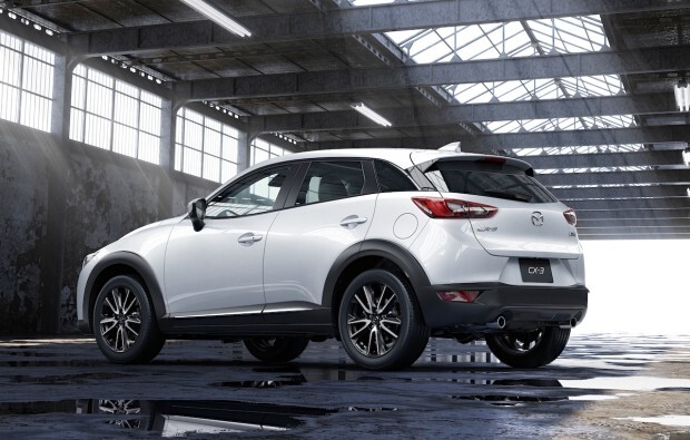 2016-Mazda-CX-3-rear-white