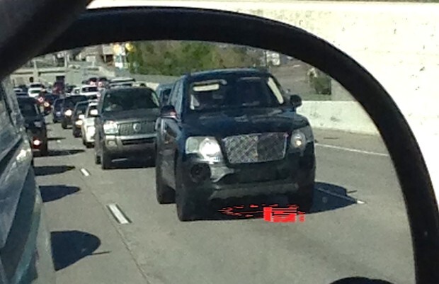 2017-bentley-bentayga-suv-front-spy