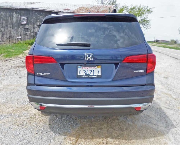 Honda-Pilot-Tail