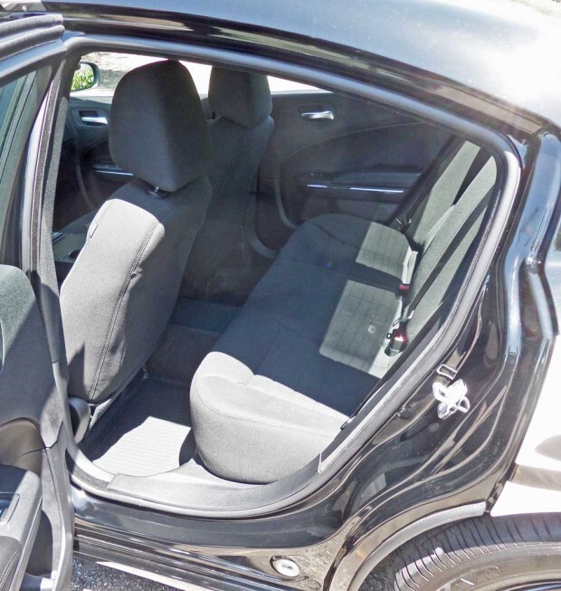 Dodge-Charger-Pursuit-RInt