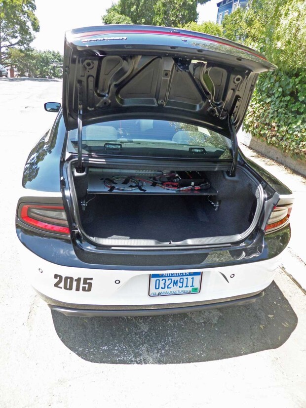 Dodge-Charger-Pursuit-Trnk