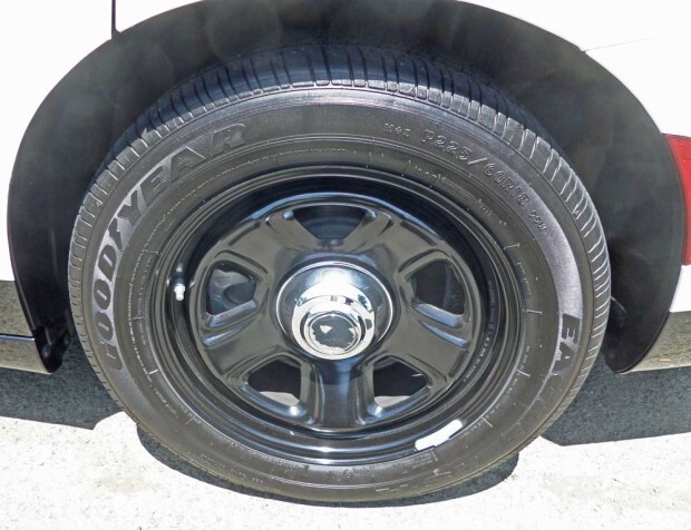 Dodge-Charger-Pursuit-Whl