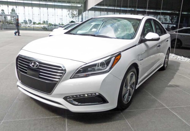 2016 Hyundai-Sonata-Hybrid
