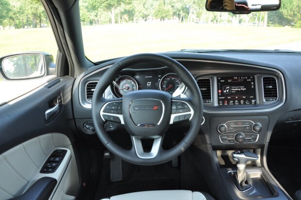 2015 Dodge Charger interior