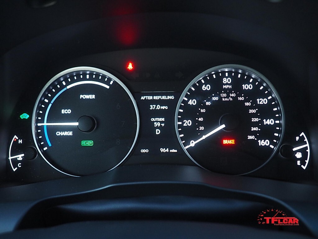 2015 Lexus ES 300h speedometer eco gauge