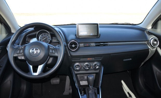 2016 Scion iA automatic
