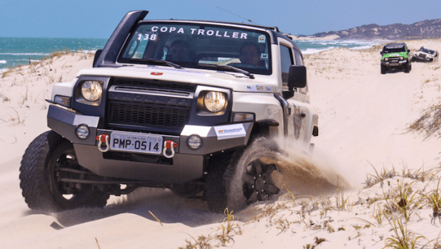 ford-troller-t4-bronco-white