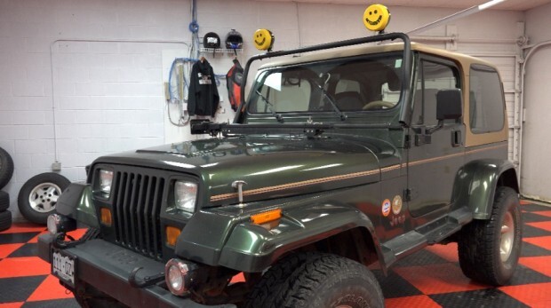 1995 Jeep Wrangler YJ with light bar