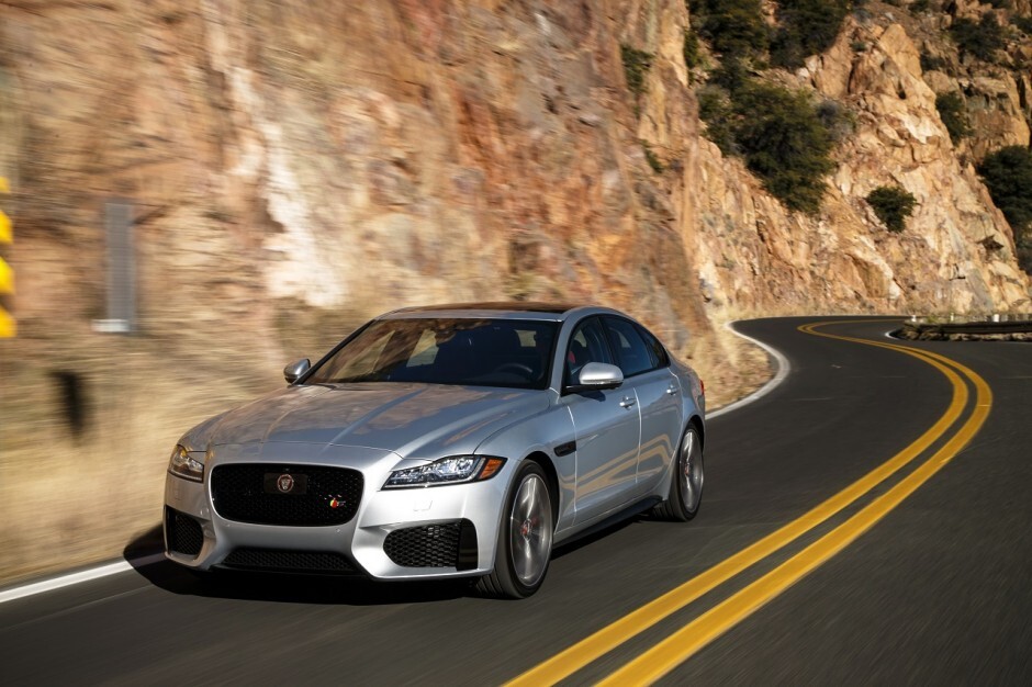 2016 Jaguar XF S