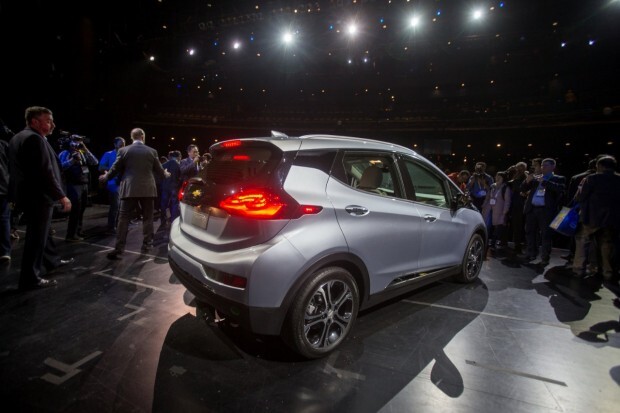 2017 chevrolet bolt ev at CES 2016